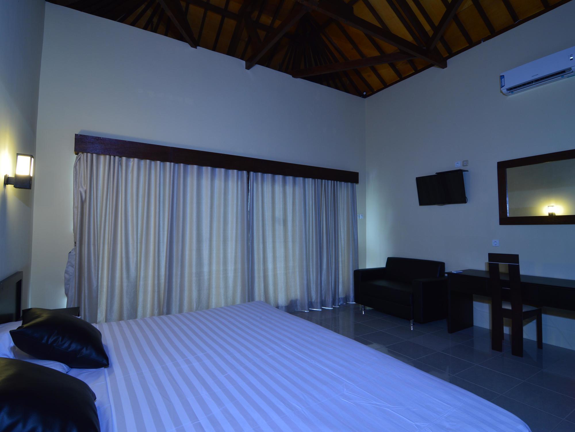 Shu Villa Lombok Kuta  Экстерьер фото