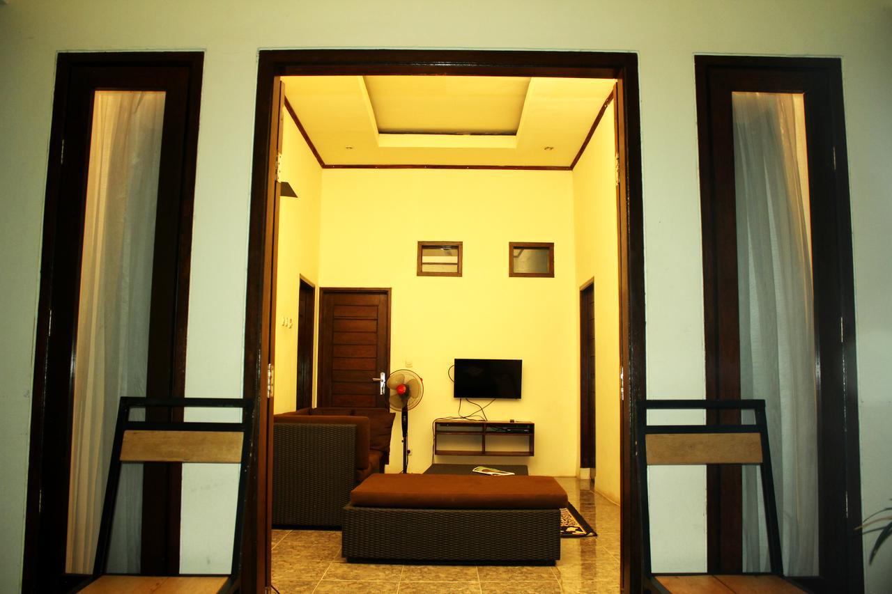 Shu Villa Lombok Kuta  Экстерьер фото