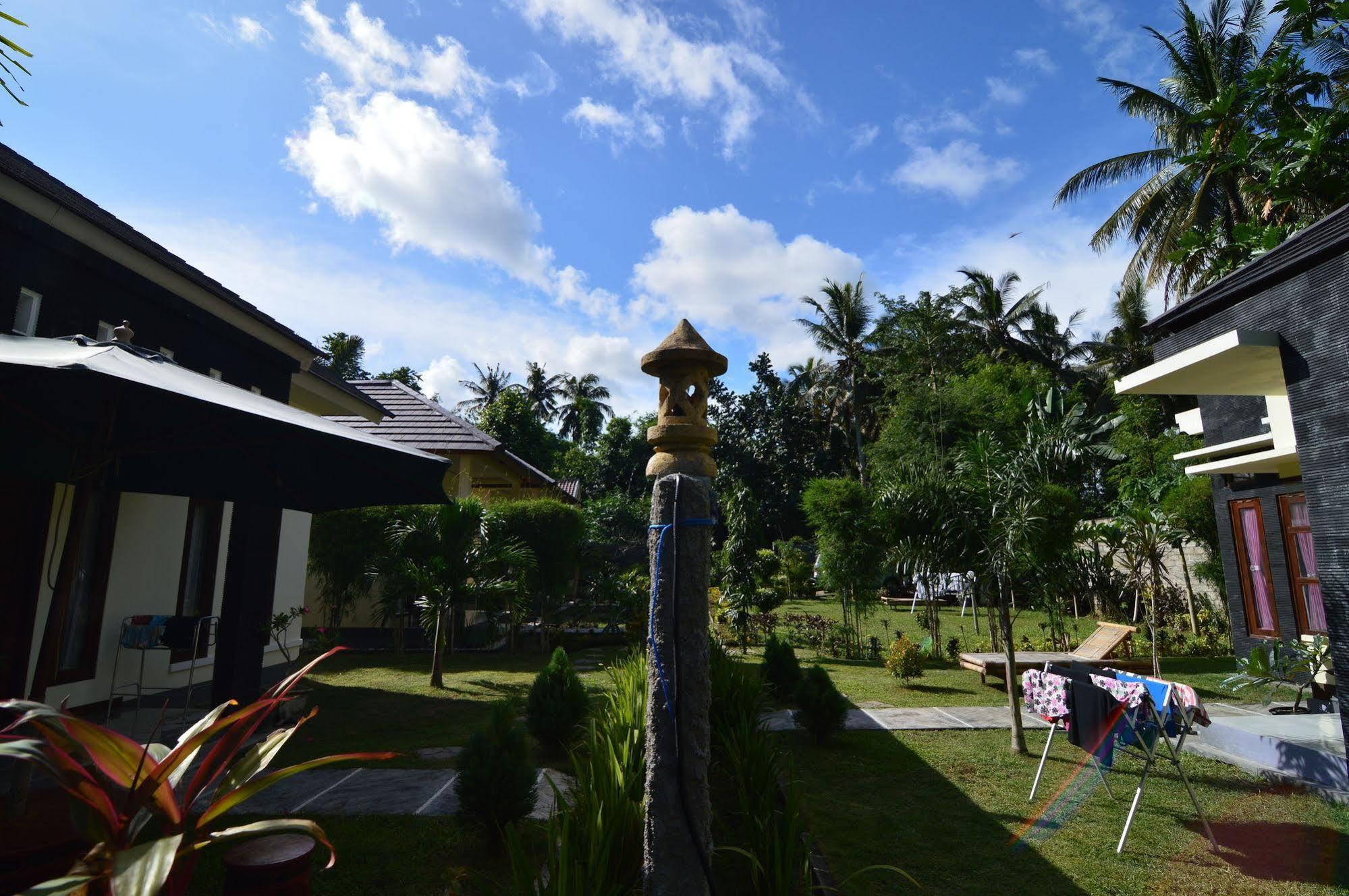 Shu Villa Lombok Kuta  Экстерьер фото