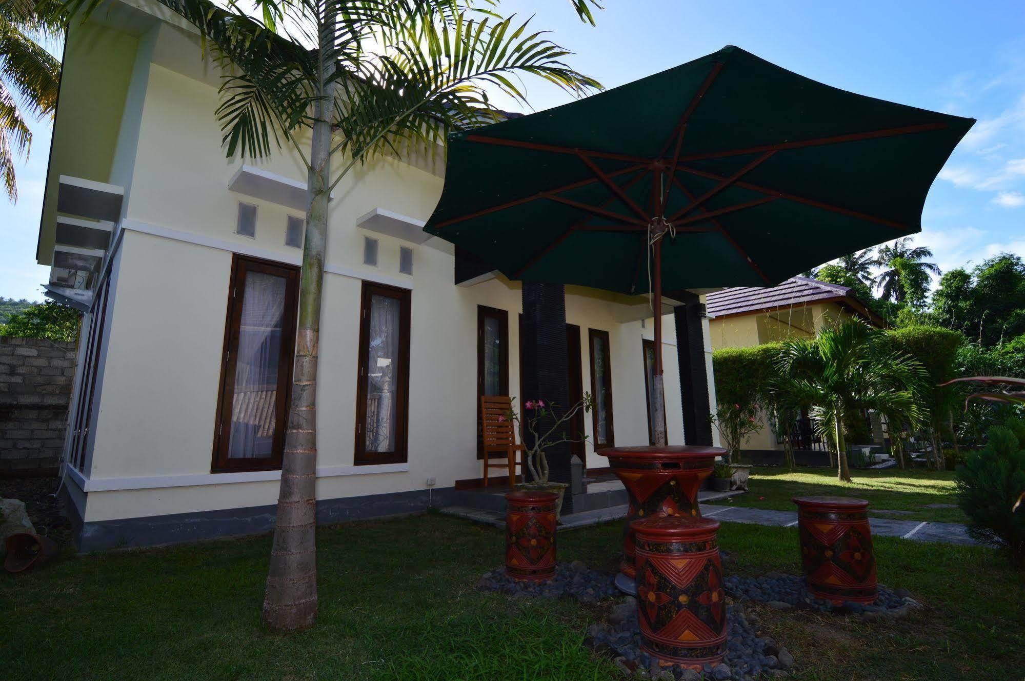 Shu Villa Lombok Kuta  Экстерьер фото