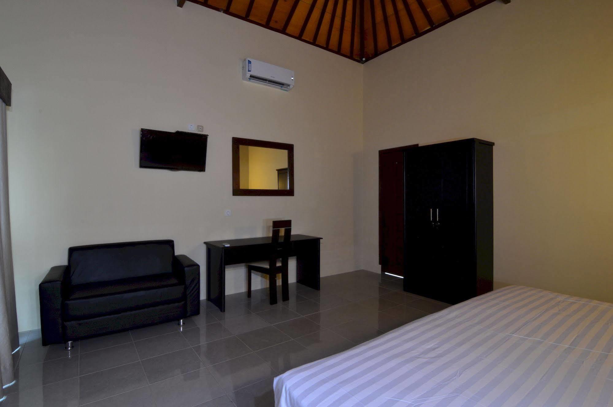 Shu Villa Lombok Kuta  Экстерьер фото